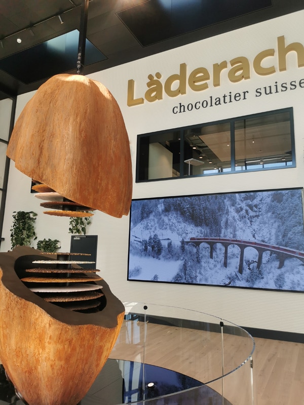 house-of-chocolate-laederach-eingang 