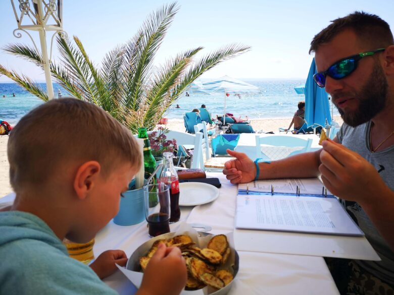chalkidiki-sommerferien-nikiti-restaurant