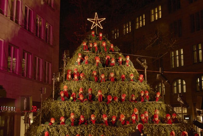 the-singing-christmas-tree-zürich