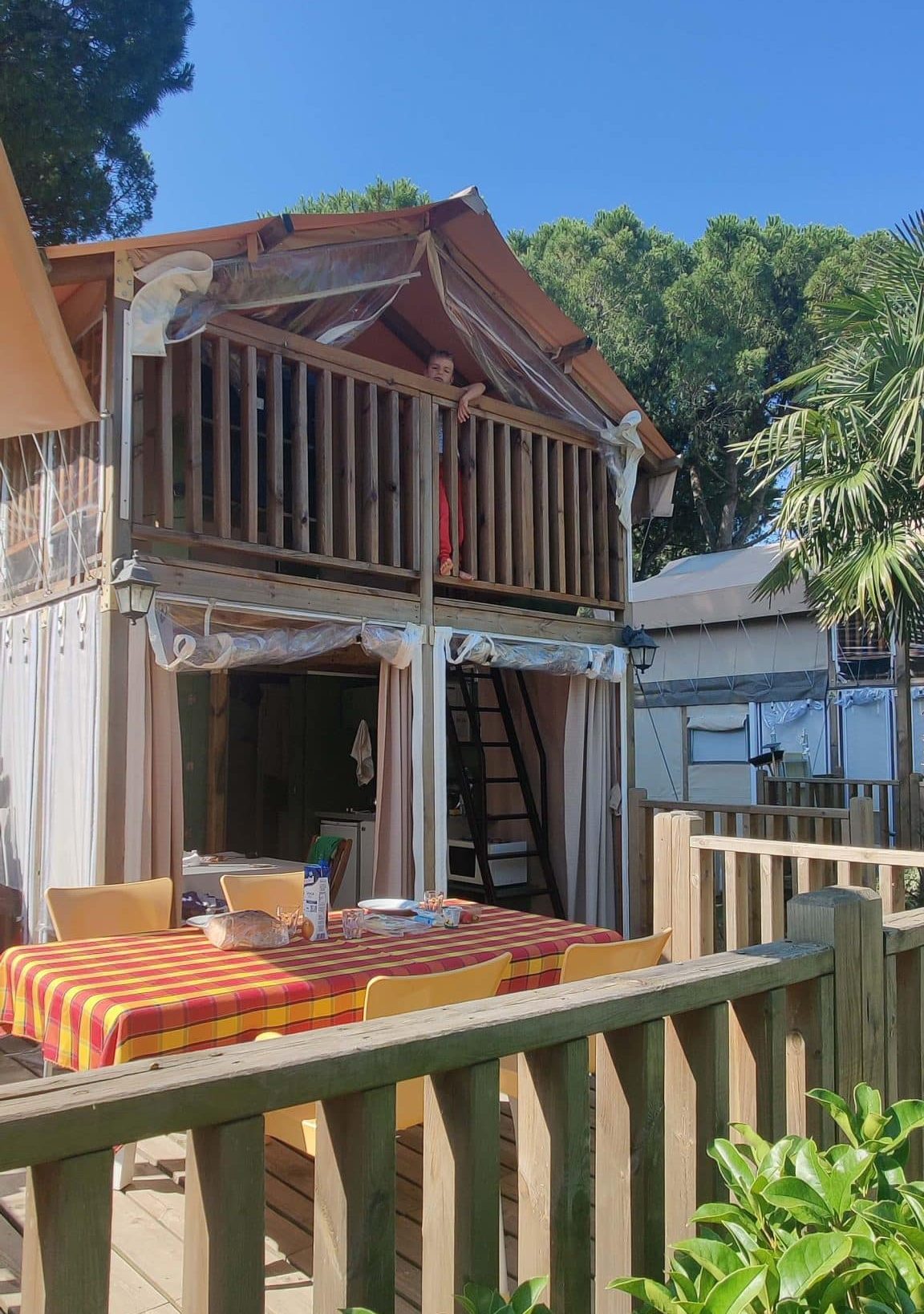 ca-pasquali-village-glam-sky-lodge