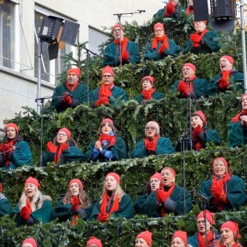 singing-christmas-tree-zuerich