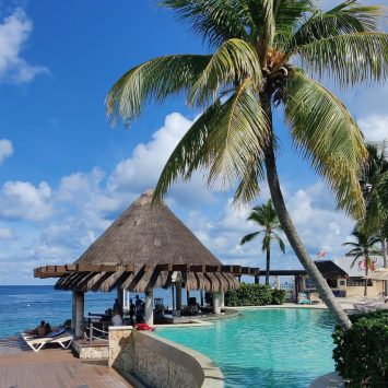 grand-park-royal-cozumel-pool