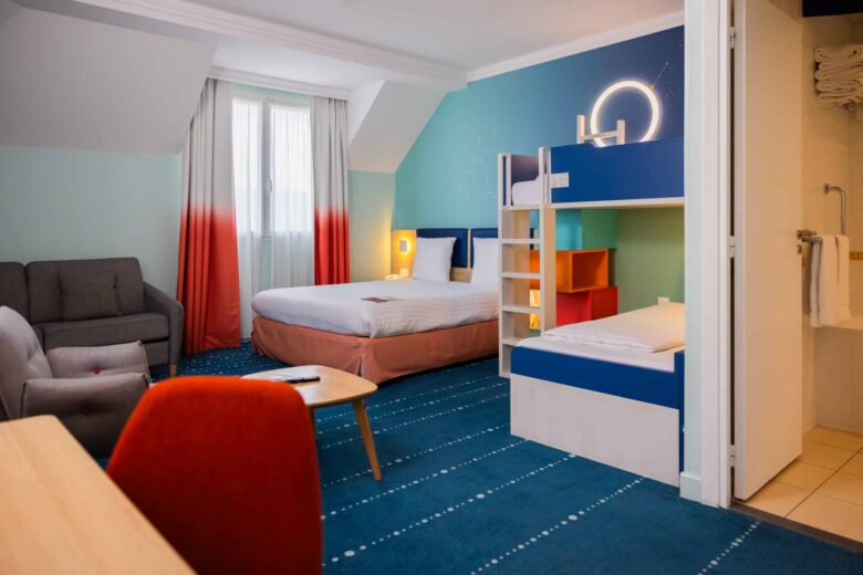 grand-magic-hotel-disneyland-paris-familienzimmer