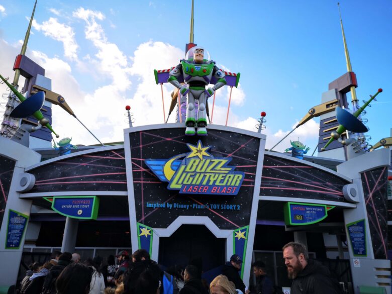 walt-disney-studios-paris-buzz-light