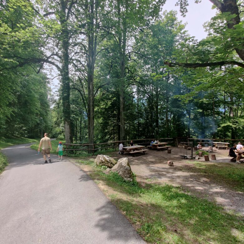 grillstelle-naturpark-giessbach-brienz