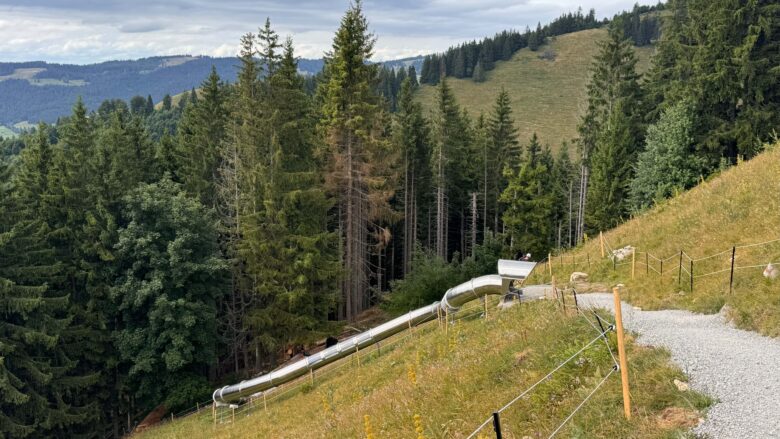 rutschenbahn-weg-charmey