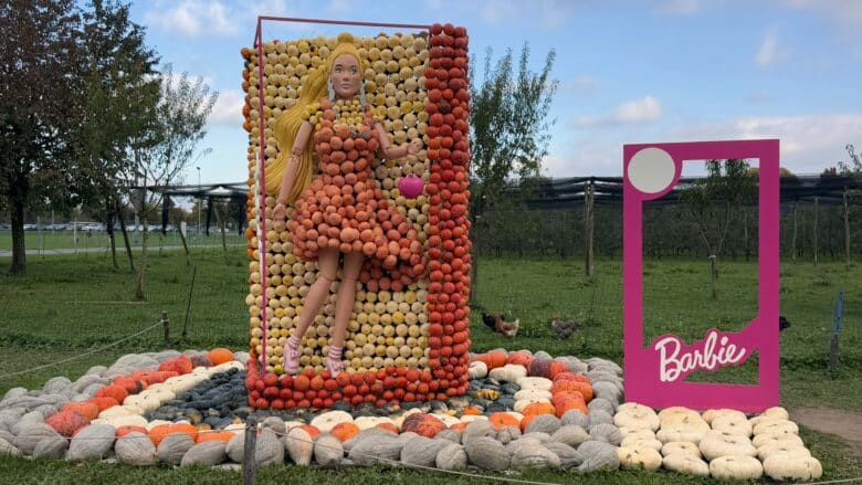 baechlihof-jona-kuerbis-ausstellung-barbie