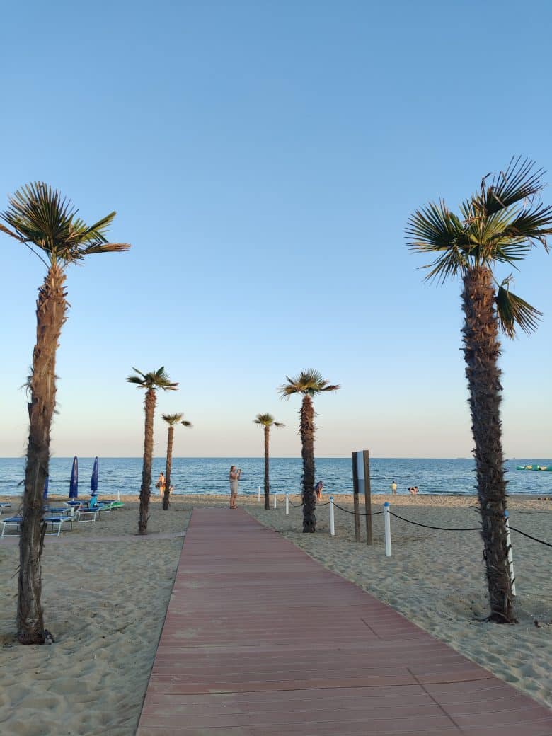 ca-pasquali-village-strand