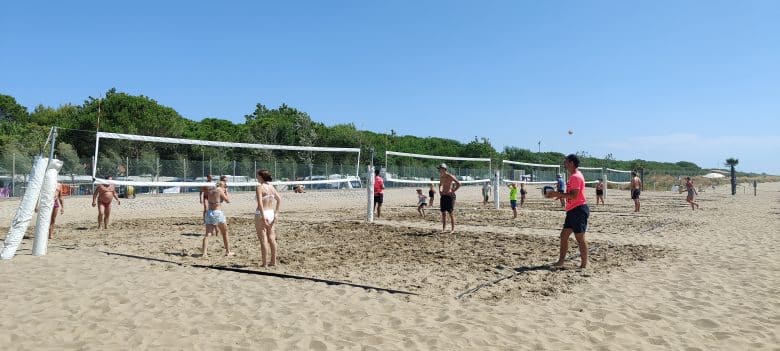 ca-pasquali-village-beach-volleyball