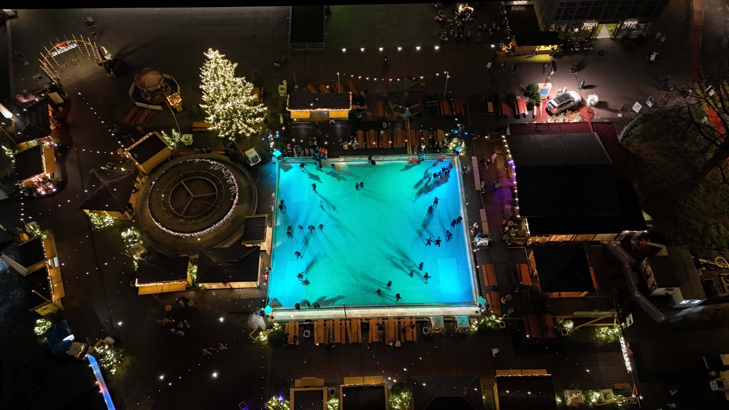 eisflaeche-eiszauber-luzern-panorama