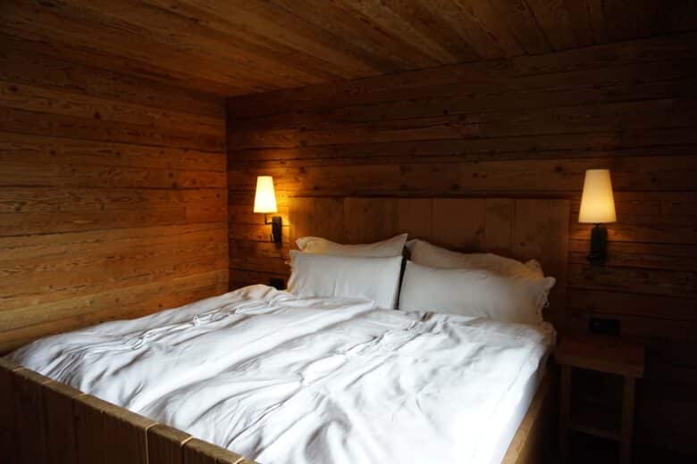guarda-val-lenzerheide-maiensaess-suite-schlafzimmer