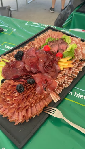 erst-august-brunch-buurehof-wagmatt-aufschnittplatte