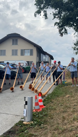 erst-august-brunch-buurehof-wagmatt-alphorn