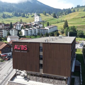 aves-home-base-savognin