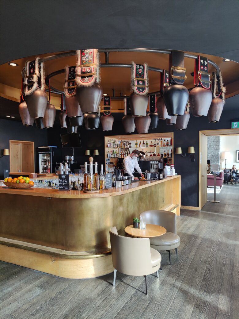 frutt-mountain-resort-bar